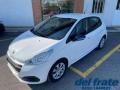1 PEUGEOT 208