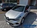 1 RENAULT Clio